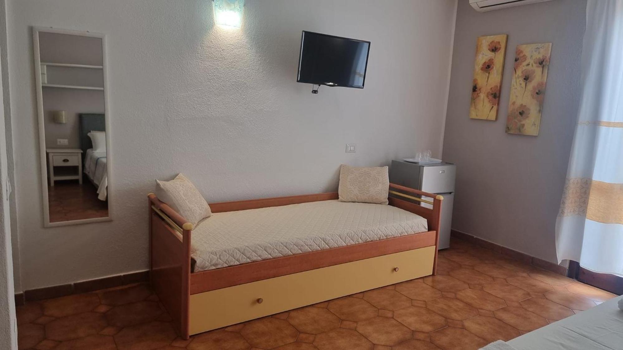 Il Piccolo Giardino Rooms & Breakfast Villasimius Exterior foto