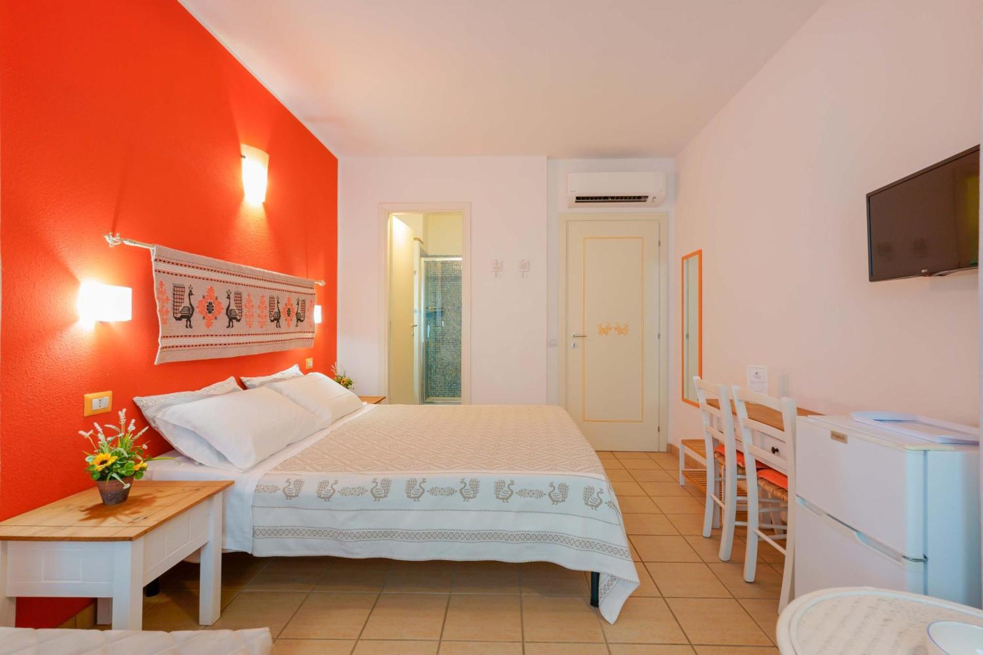Il Piccolo Giardino Rooms & Breakfast Villasimius Exterior foto